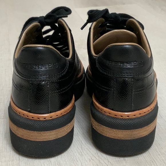 Hermes Patent Voltage Sneakers - Picture 4 of 5